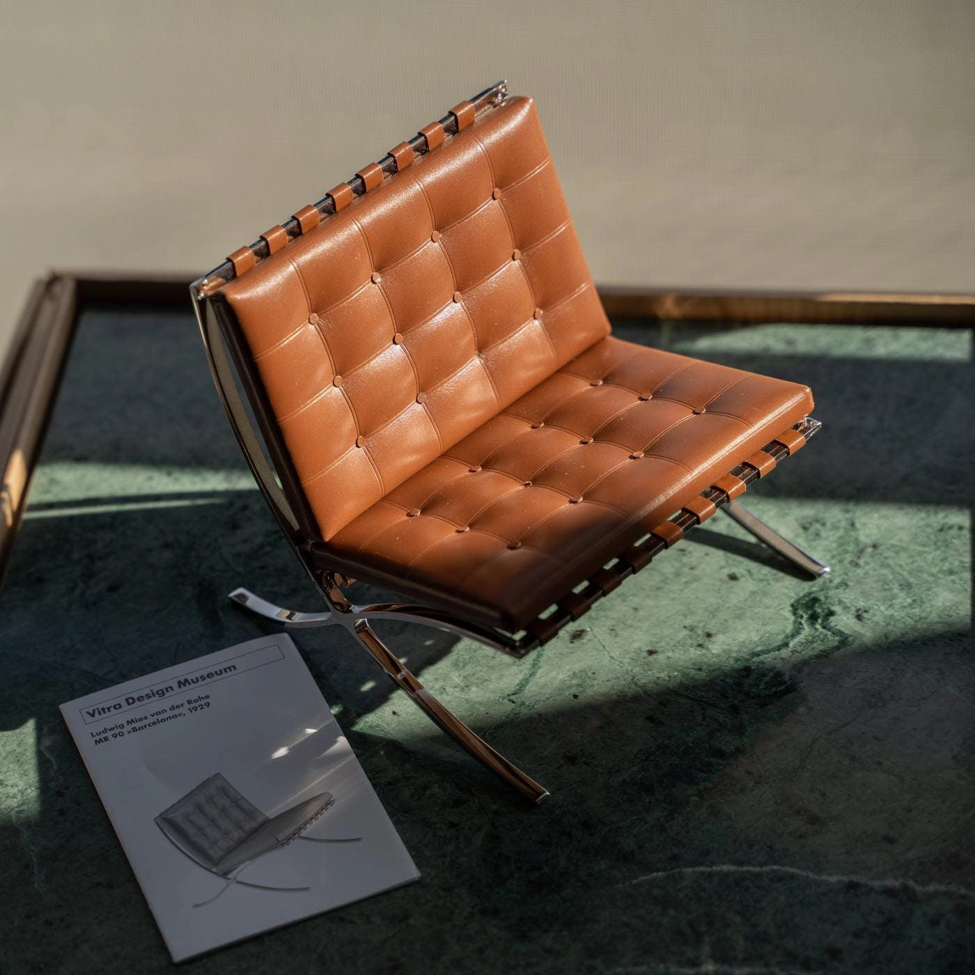 Vitra Miniatures MR 90 Barcelona Mies van der Rohe, 1929